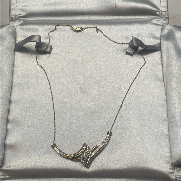 Elegant 10k gold diamond necklace